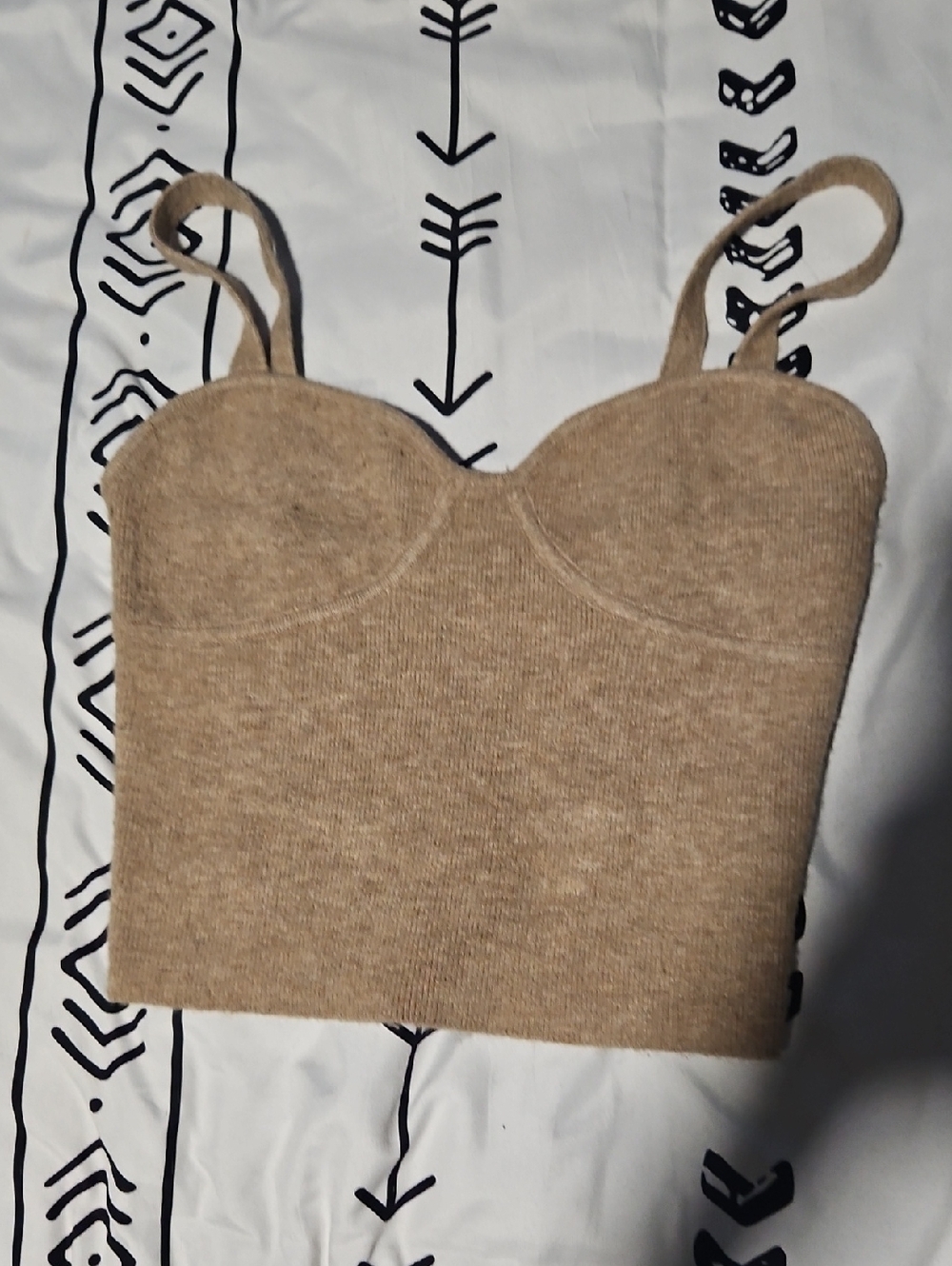 Aritzia Wilfred Sicily sweater bustier tank top featuring a sweetheart neckline